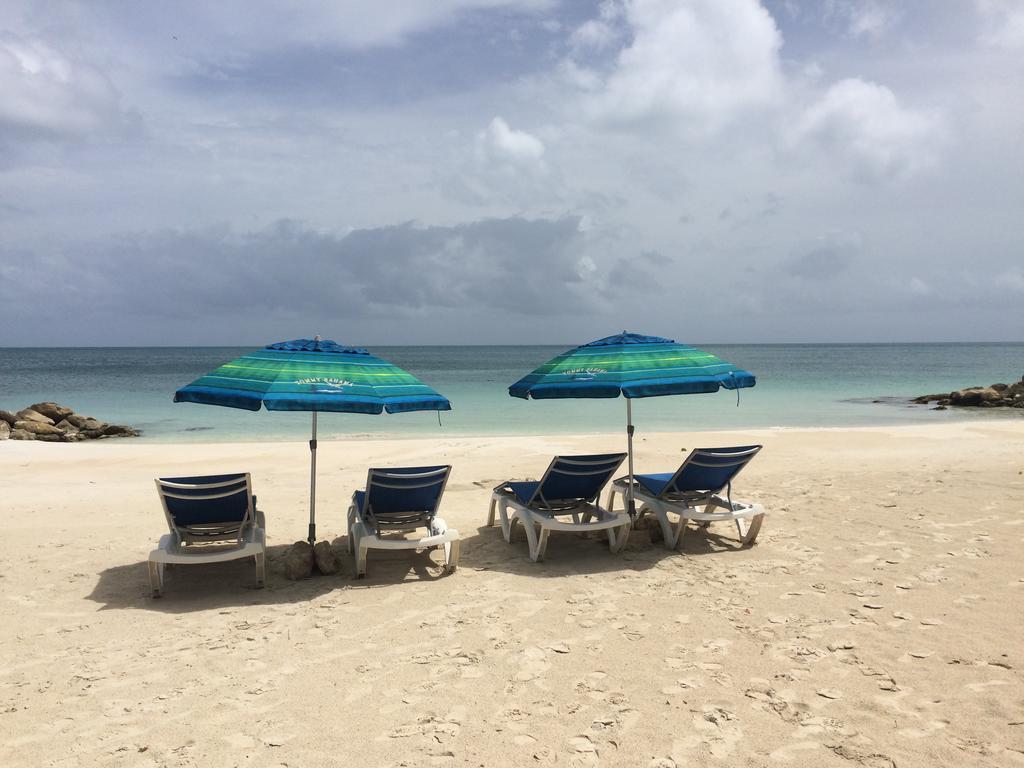 Buccaneer Beach Club Dickenson Bay Luaran gambar